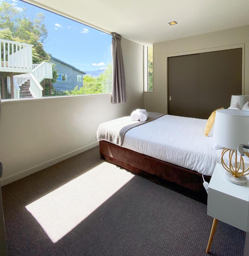 Tekau - Modern Holiday Apartment With Lakeview Queenstown Eksteriør billede